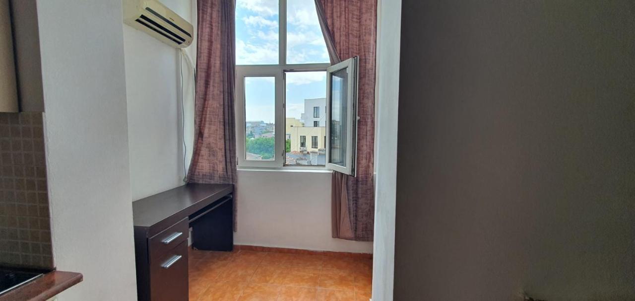 City Center Majestic Studio Apartment Букурещ Екстериор снимка